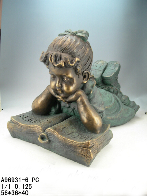 Polyresin Boy & Girl Reading Pc