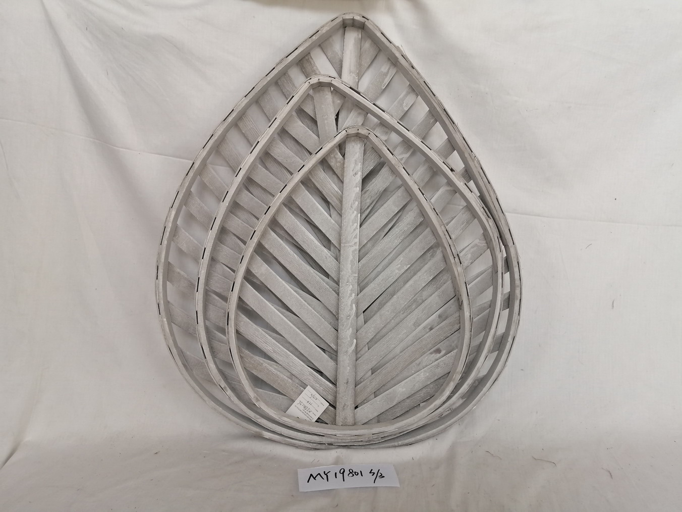 Chip wood basket decoration