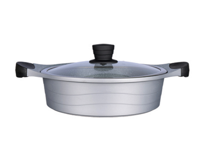 Cast aluminum shallow casserole