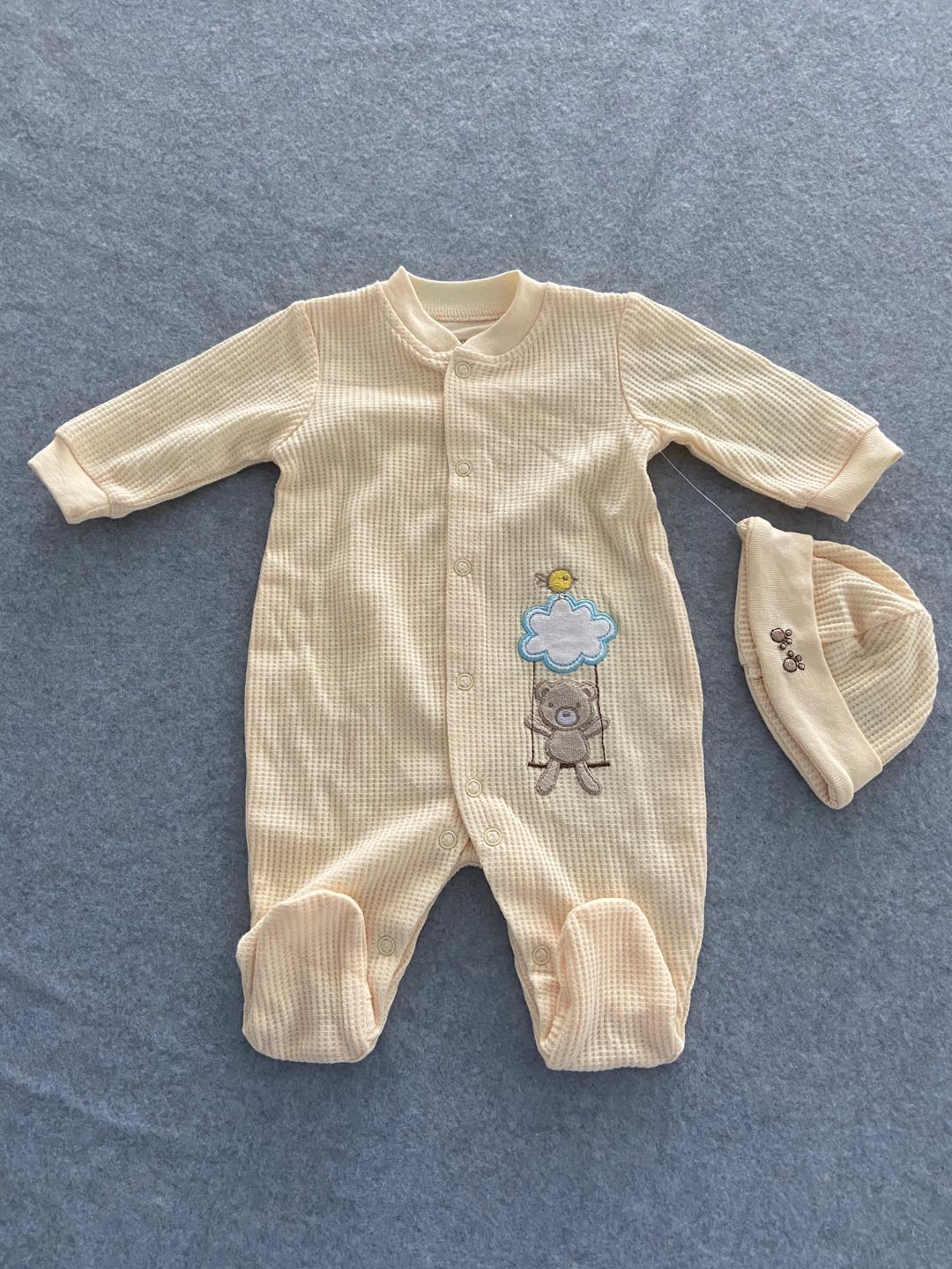 220g Waffle Knit Baby Sleepsuit