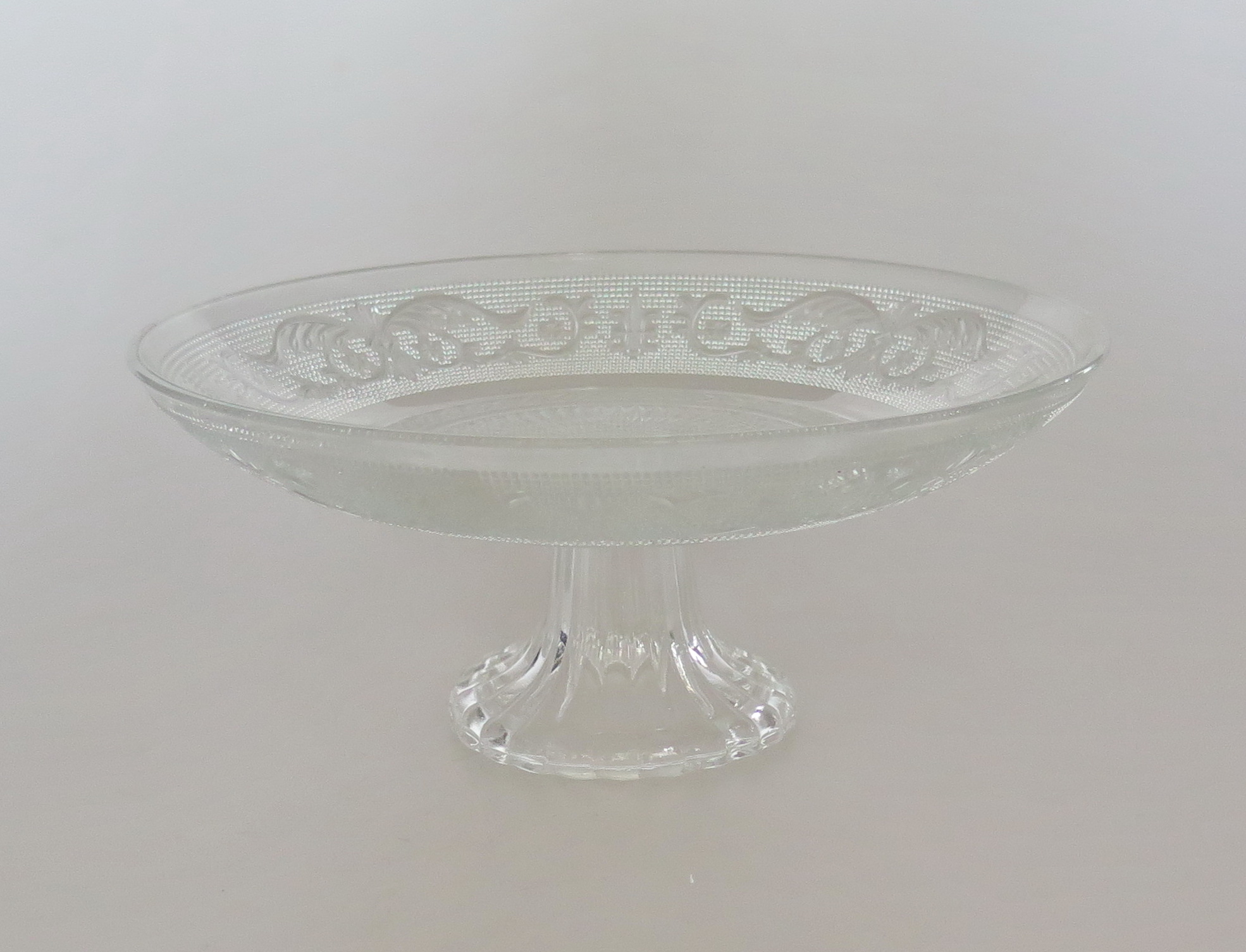 MCF2245 fruit tray with foot Glass fruit plate
