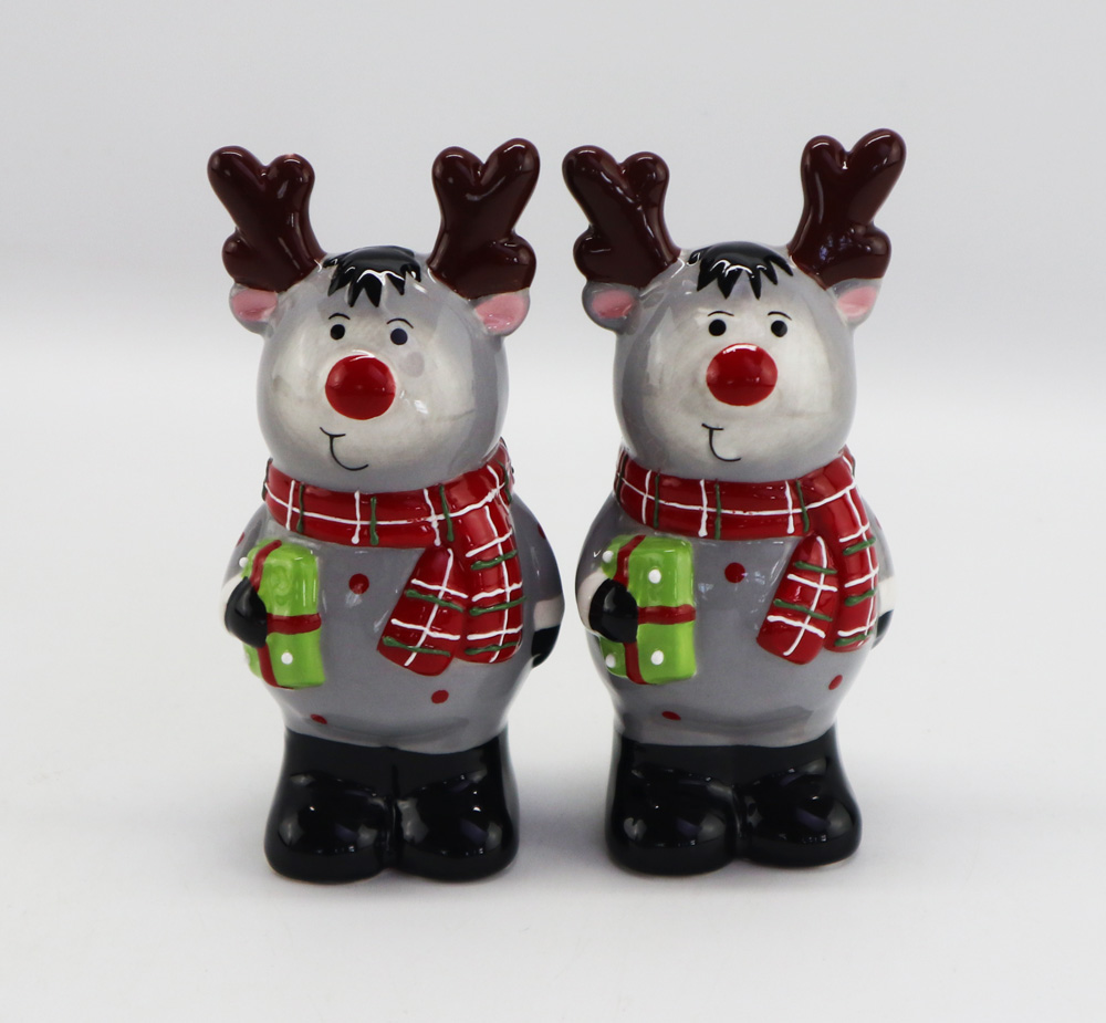 Salt pepper,reindeer S+P, deersalt pepper, ceramic salt pepper