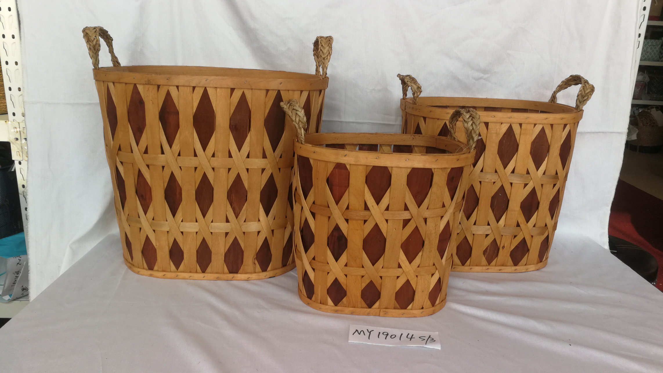 Chip wood basket