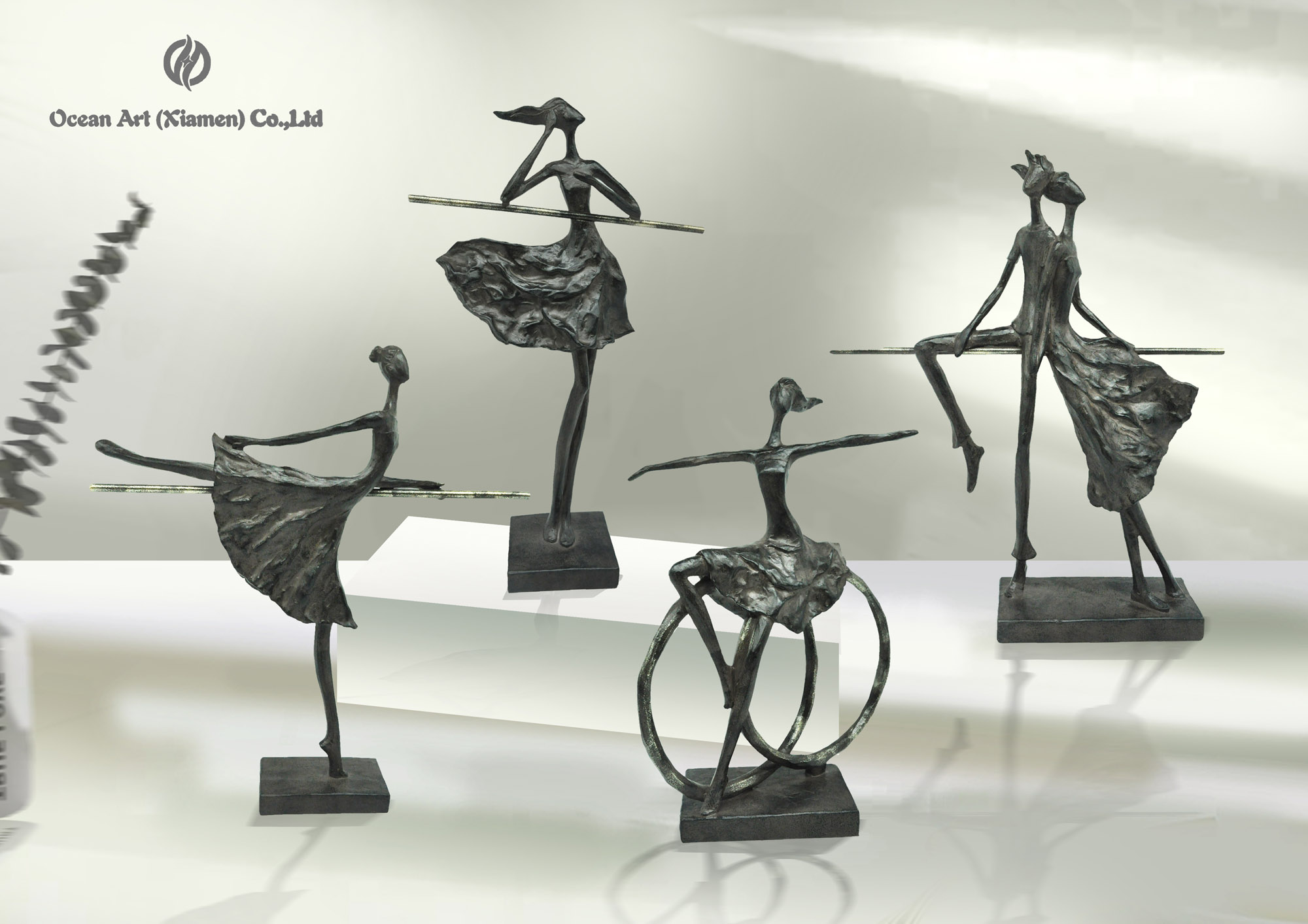 Polyresin figurine