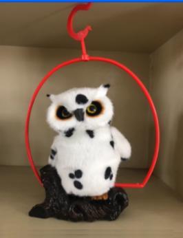 Lifelike talking owl