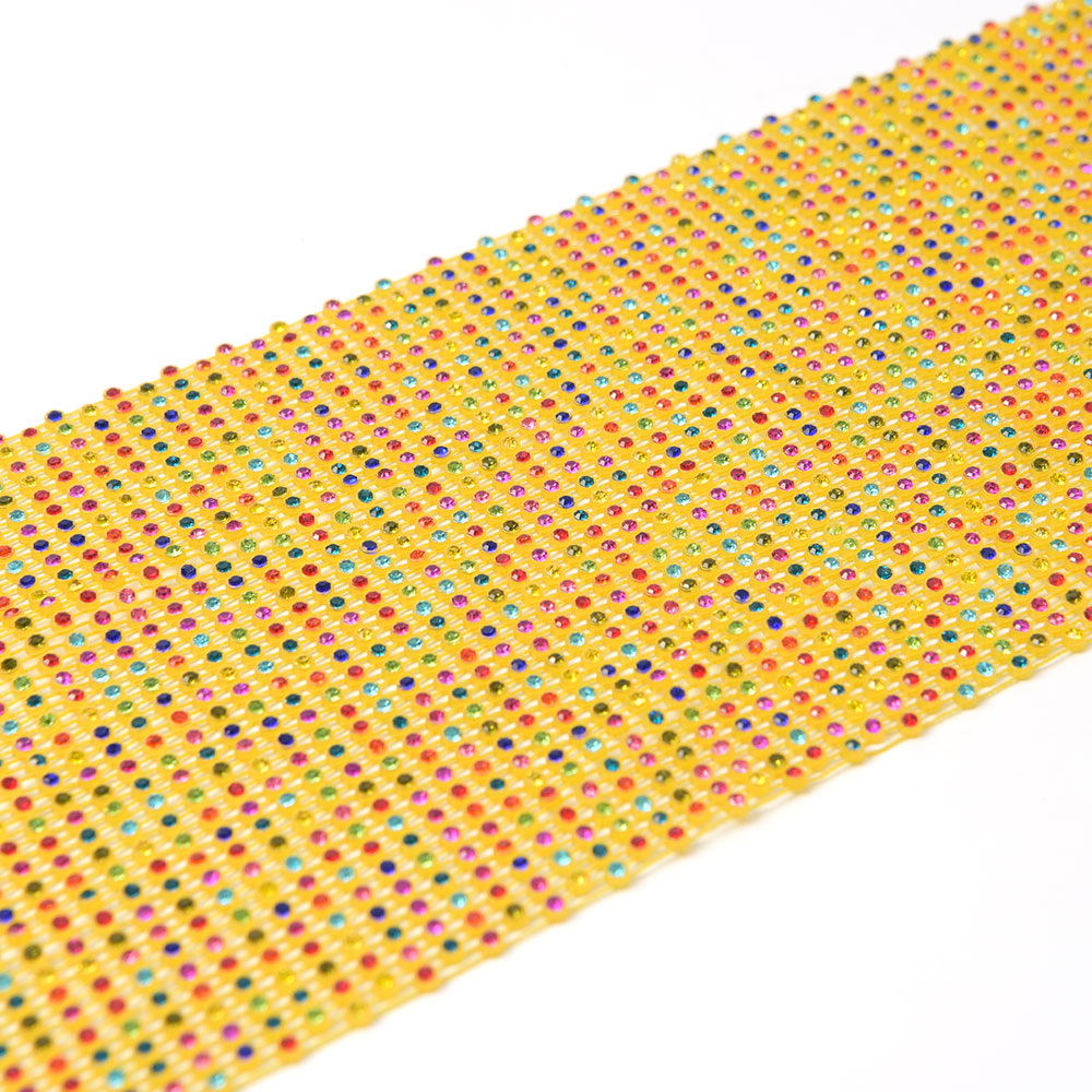 Plastic Chain With Stone In Row