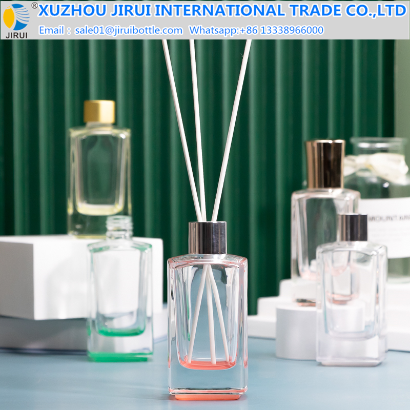 100ml Screw Neck Square Glass Bottle / Perfume Bottle / Diffuser Bottle