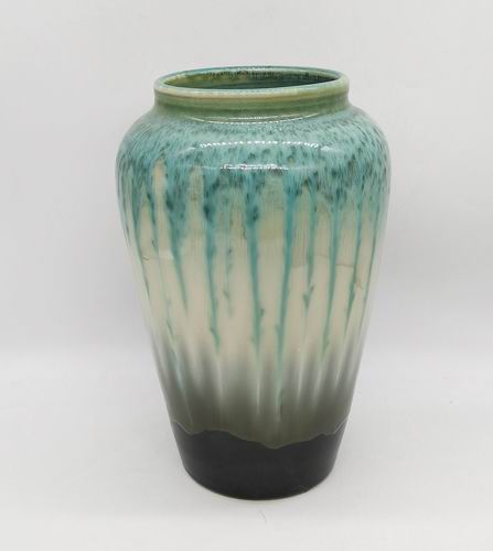 # flower vase, ceramic vase