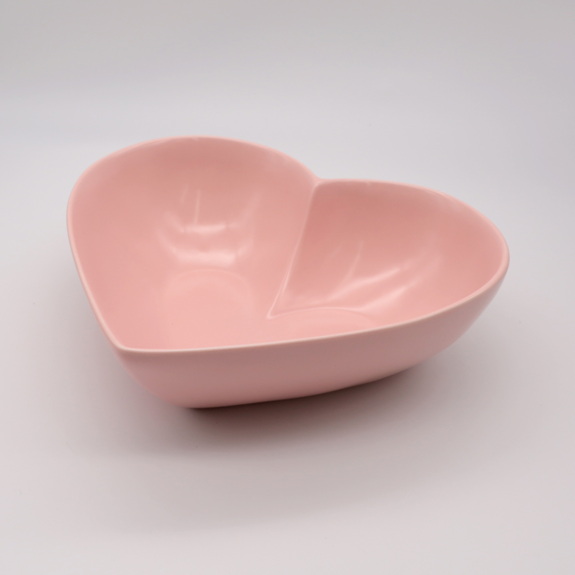 ZH-1962ceramic heartshape bowl 18cm