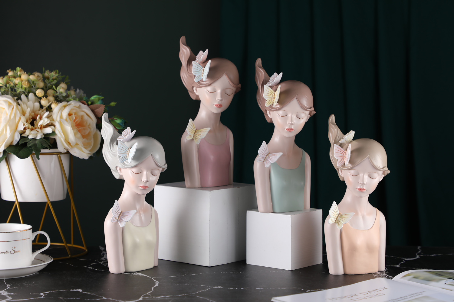 Polyresin Figurine