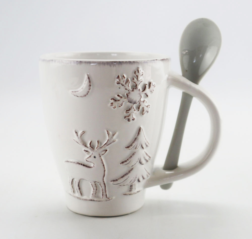 embossed design with antiqued white glazed finish cup,mug with spoon