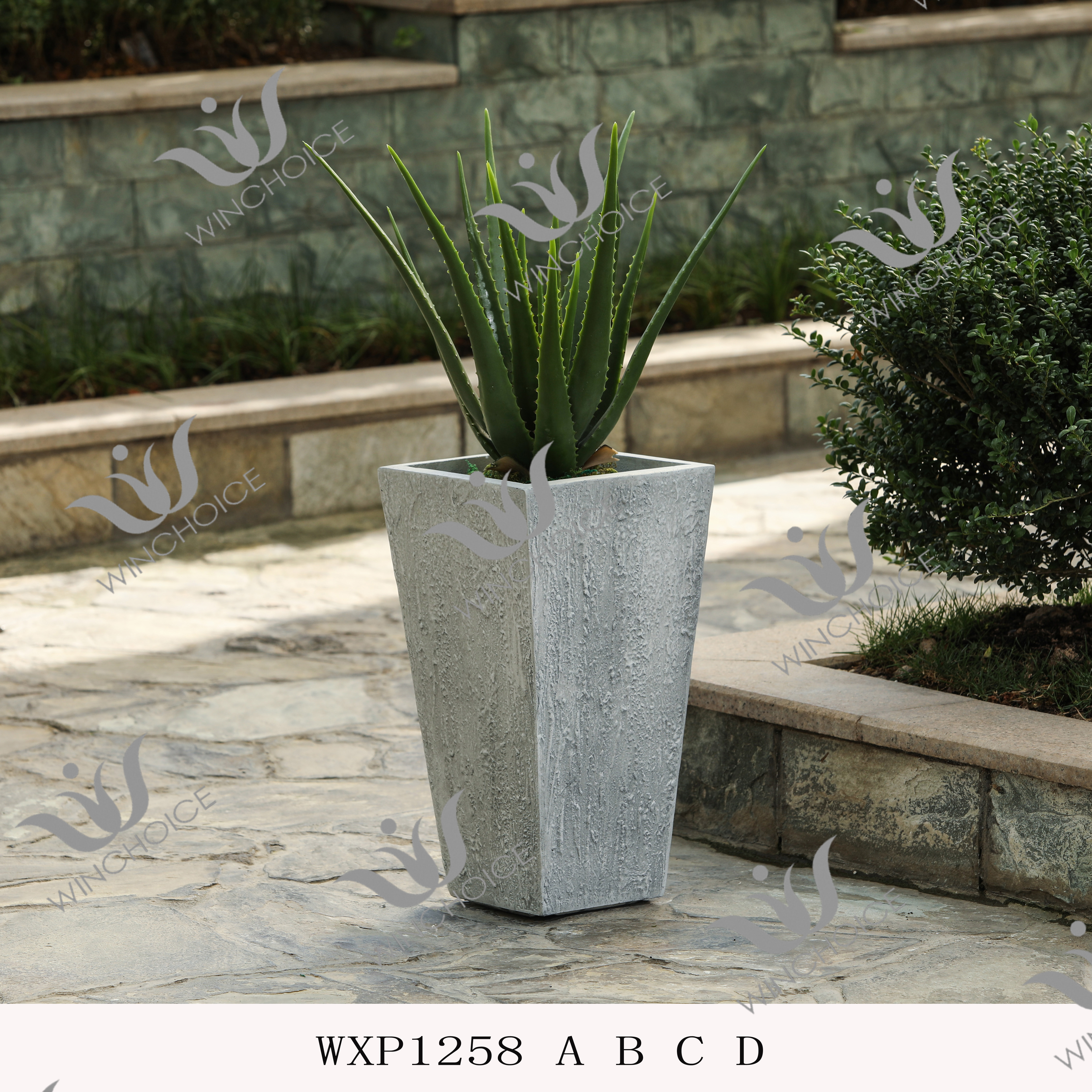 Flower pot