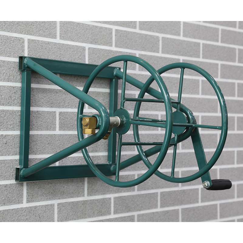 Wall hose ranger