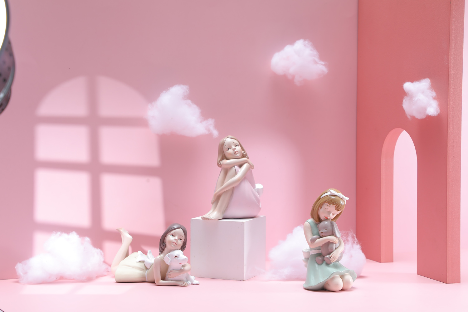 Polyresin Girl with Puppy