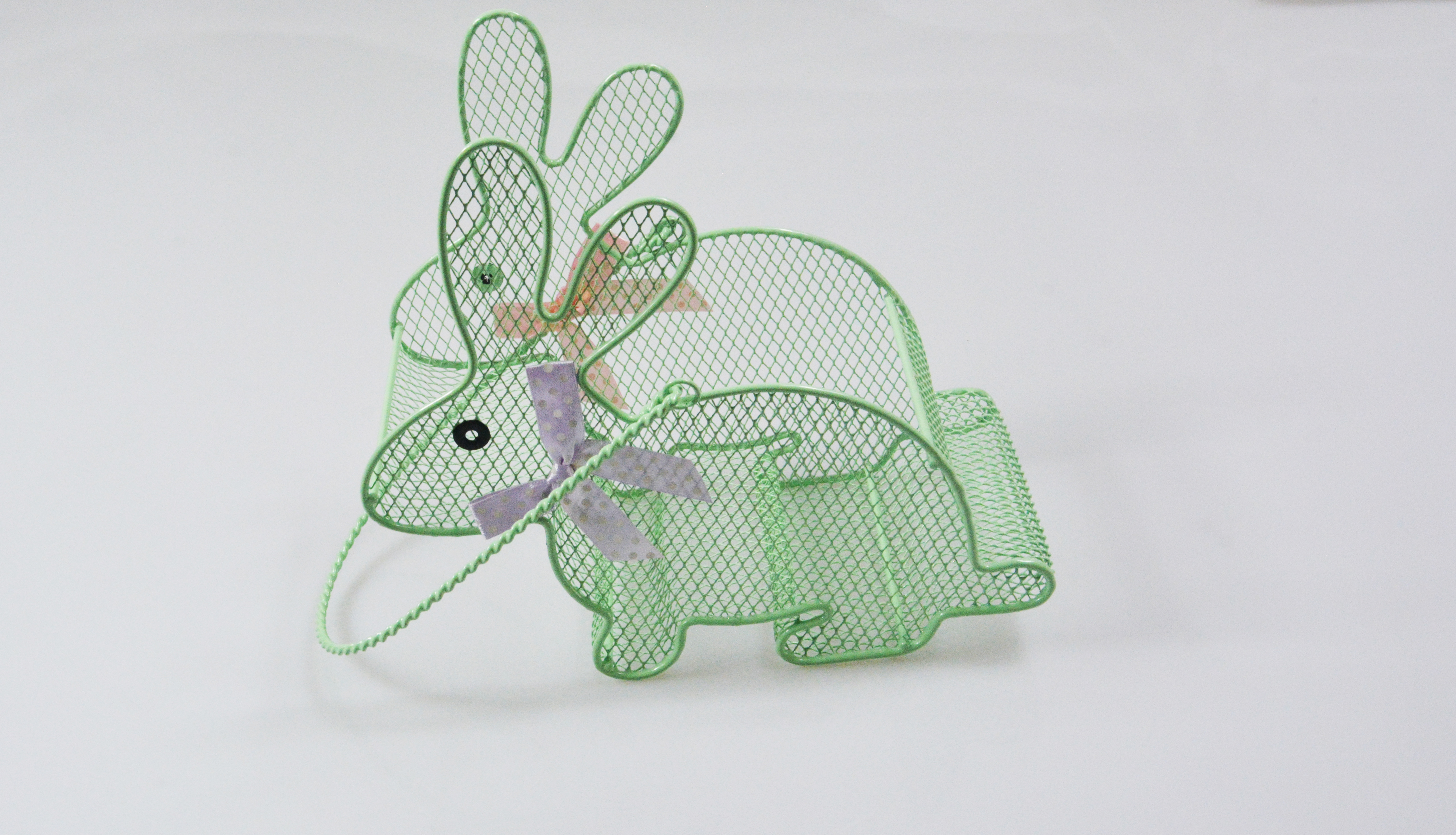 Easter rabbit shape decorative metal wire gift basket storage