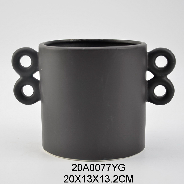 Ceramic porcelain spring decorative vase