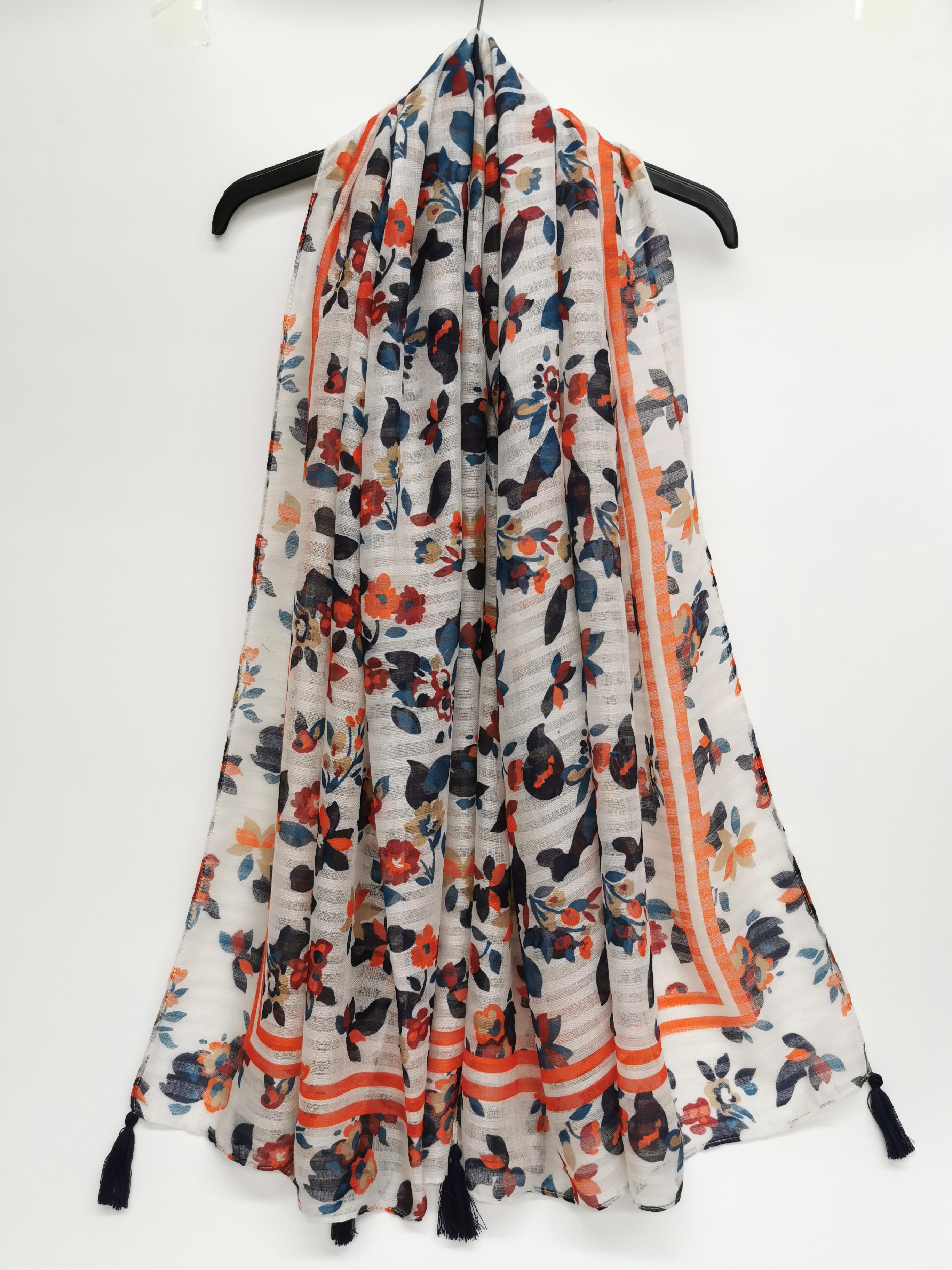 women's woven print scarf