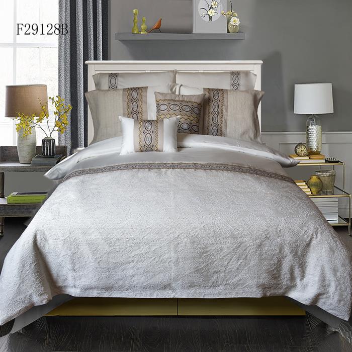 Embroidery Jacquard Duvet Cover Set Comforter Set