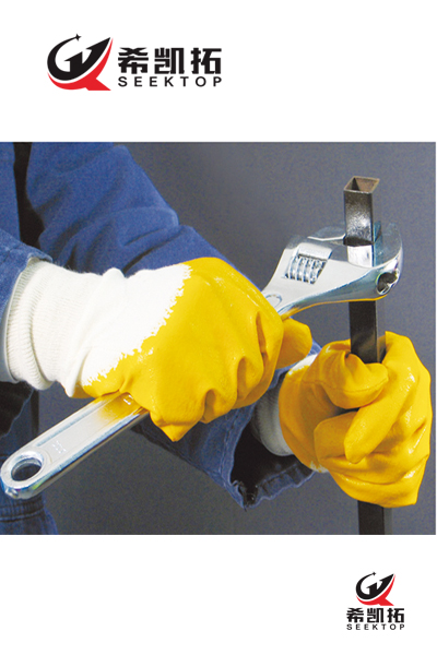 100% Cotton Shell Interlock Lining,Knit Cuff,Nitrile 3/4 Coated , Smooth finish