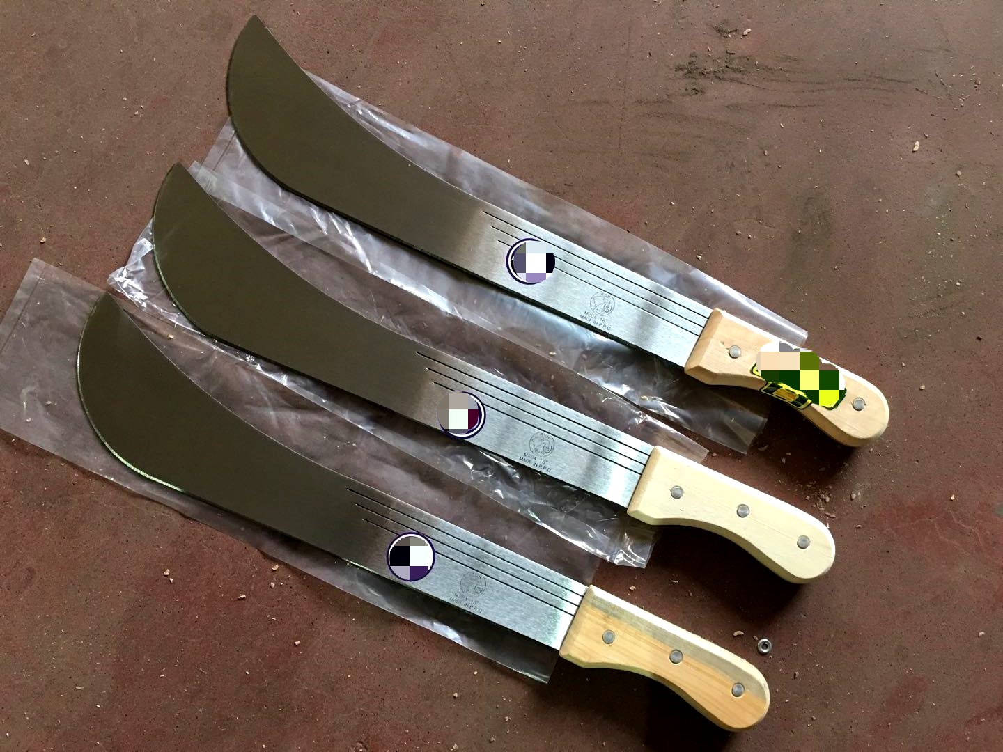 machete