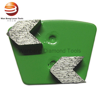 Diamond grinding shoes for concrete floor with arrow type segments