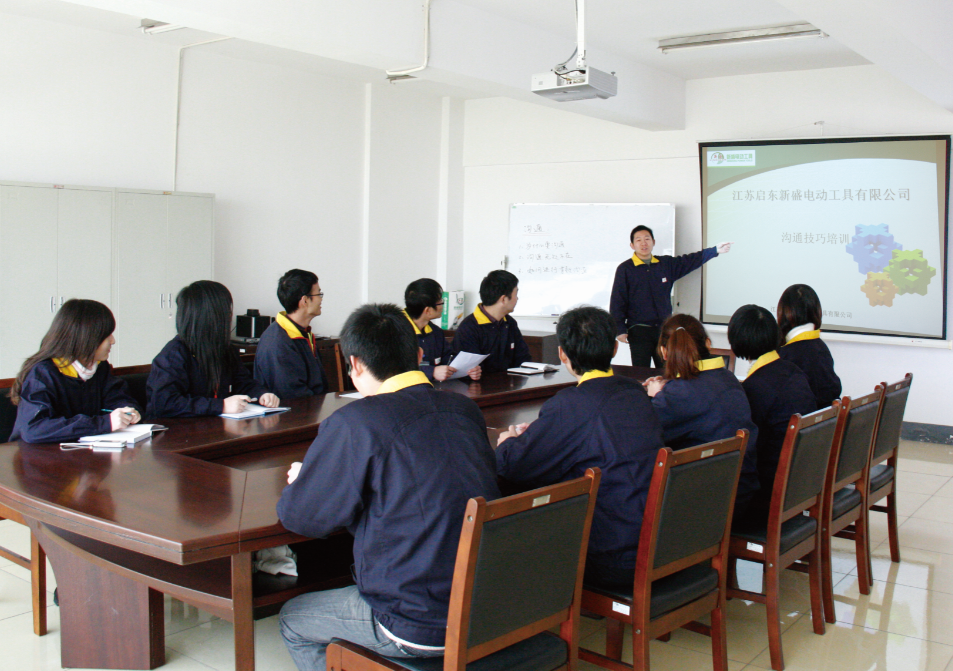 Qidong Xinsheng Electric Tools Co., Ltd. – trimmer 2