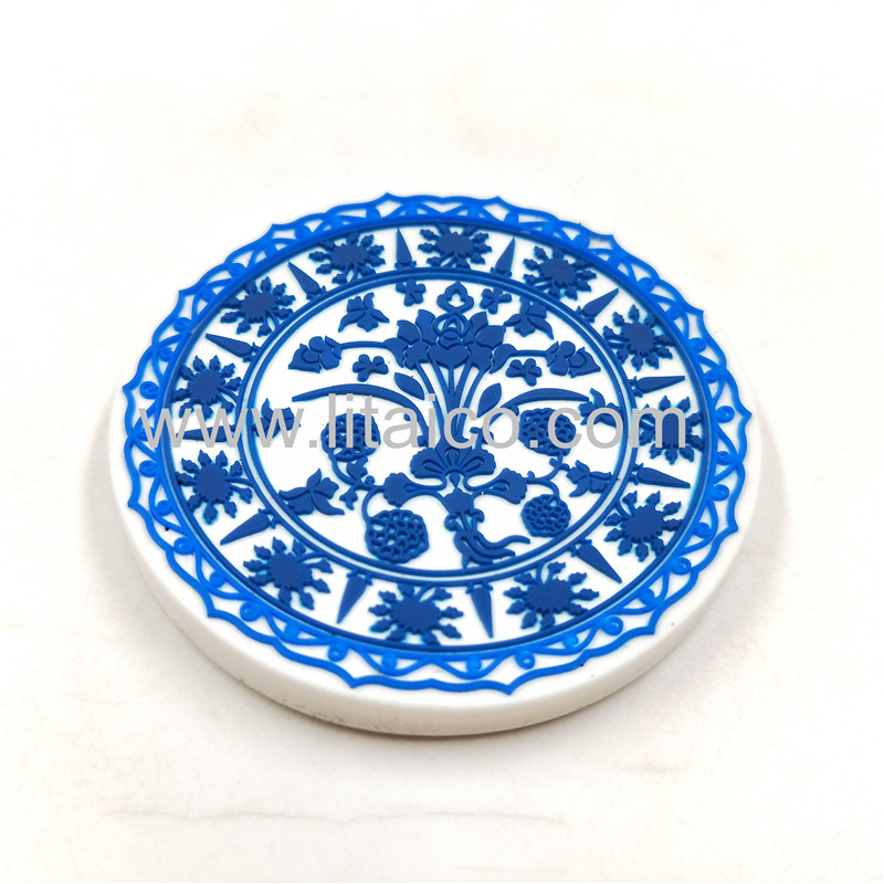 Blue and white porcelain plate PVC refrigerator magnet