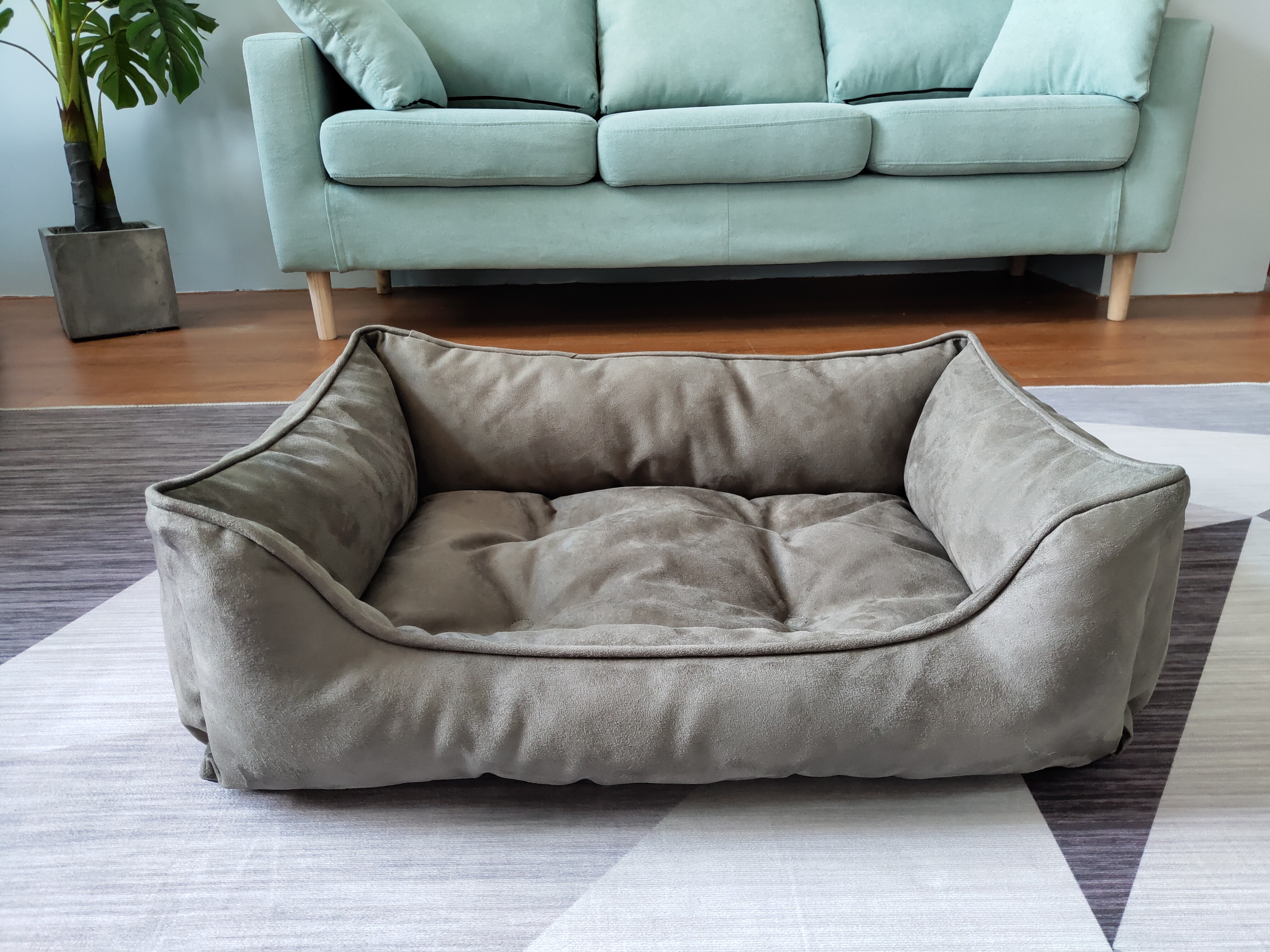 gray square dog bed
