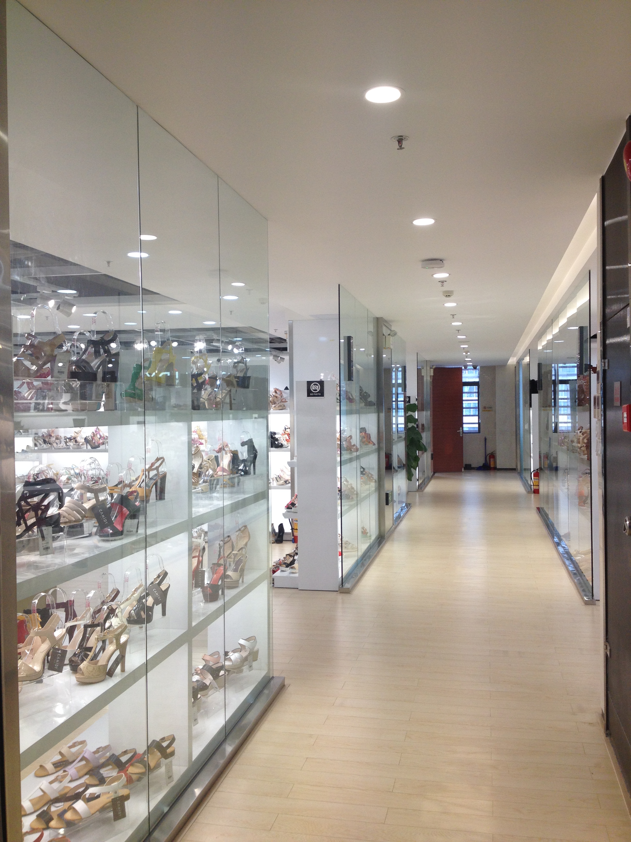 Guangdong Carmedi Footwear Co., Ltd. – Product photos 3