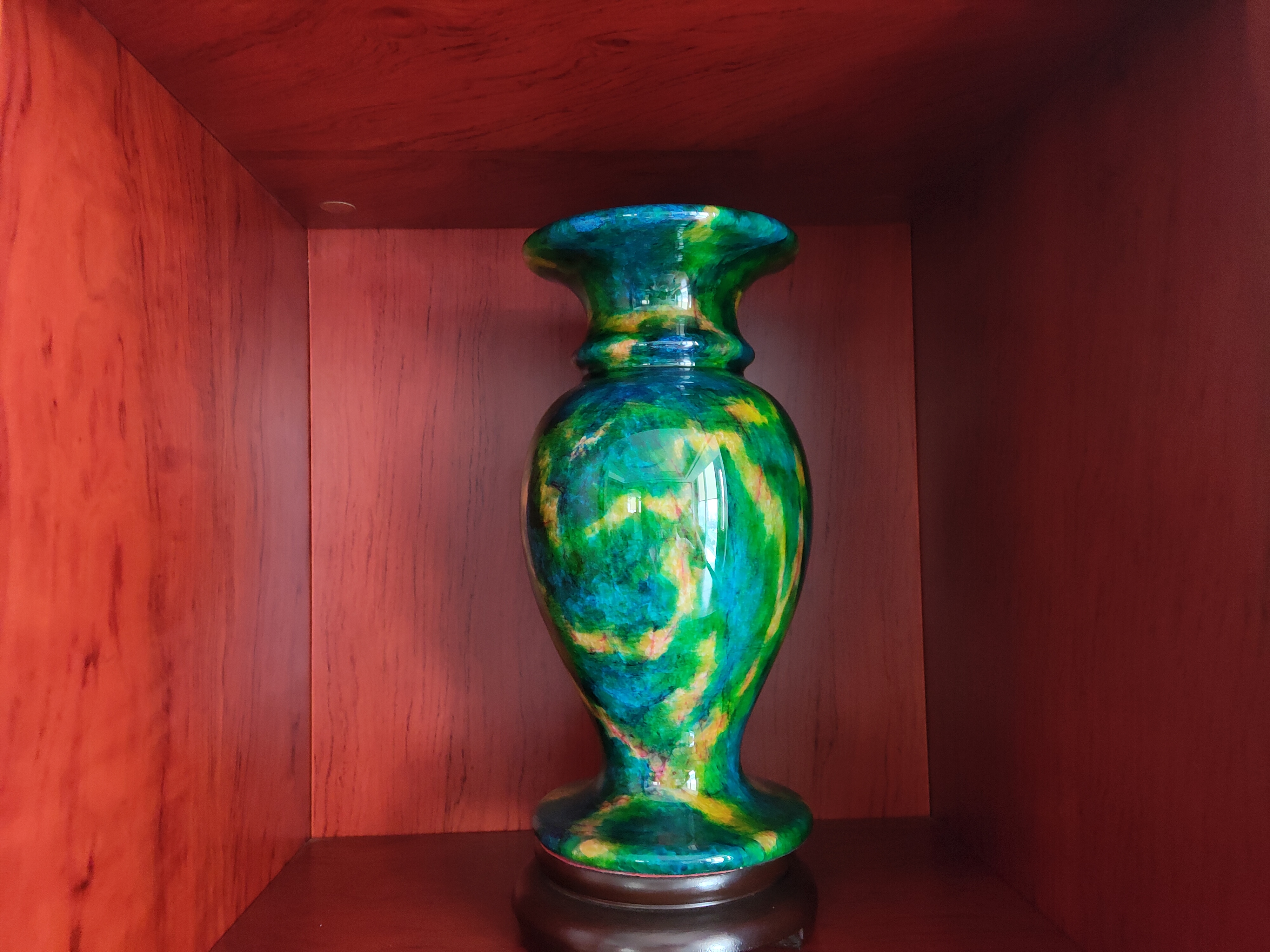 Shenzhen Ruilong Hai Building Materials Co., Ltd. – Baiyun porcelain 1