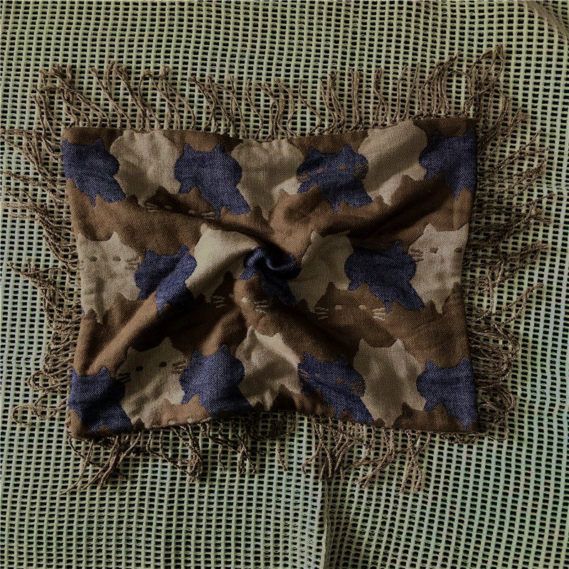 Cushion Cover/ Cushion