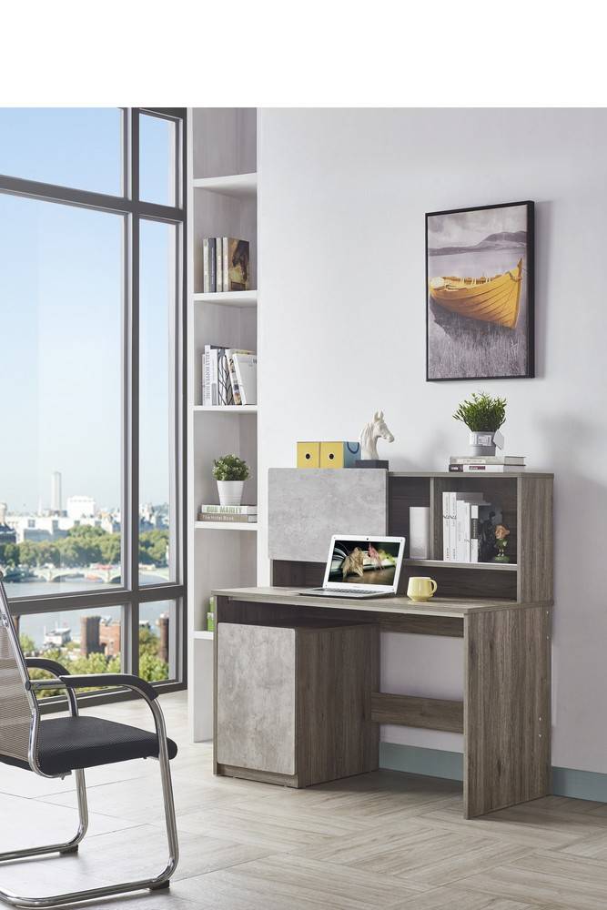 Computer desk