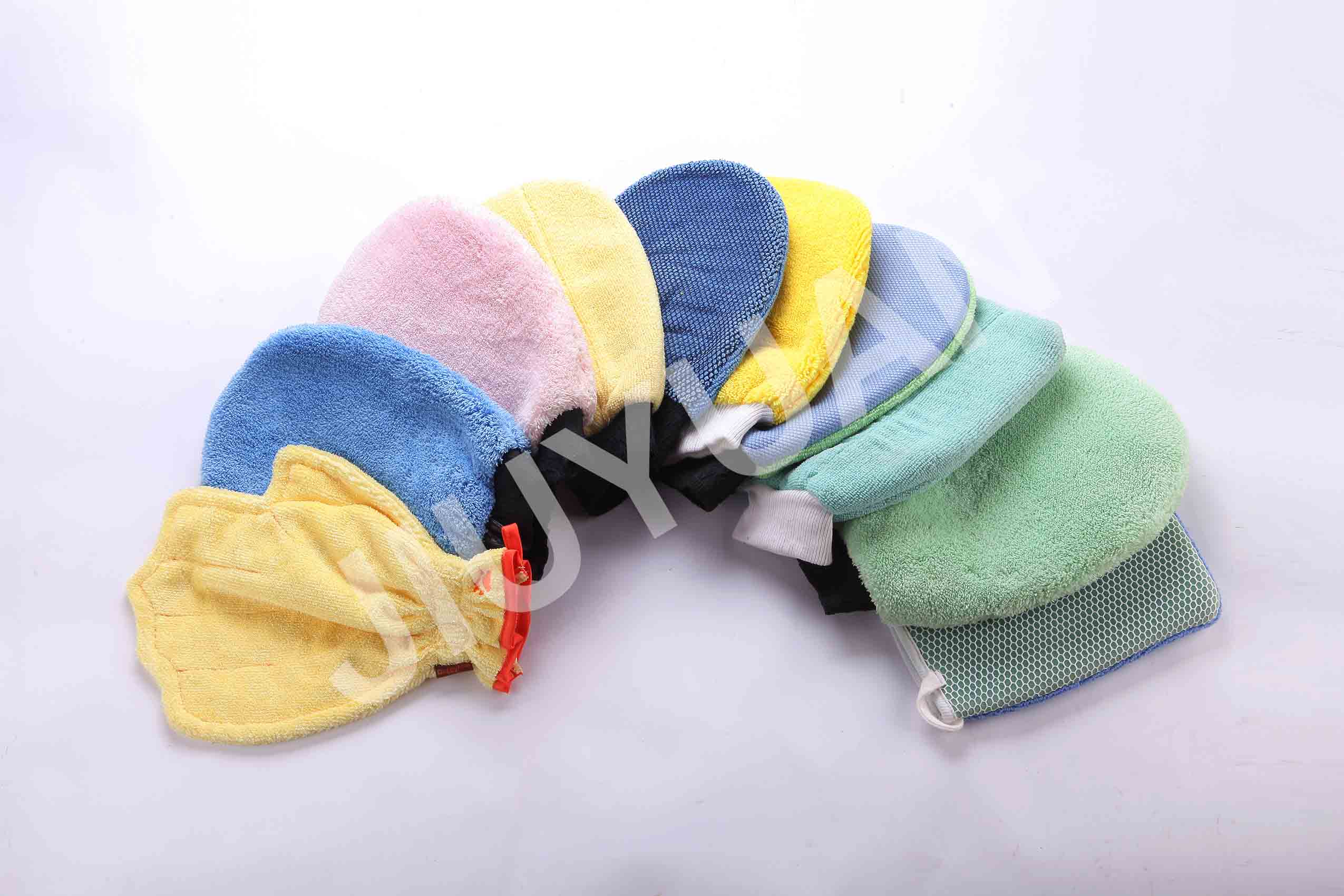 Microfiber Cleaning Glove