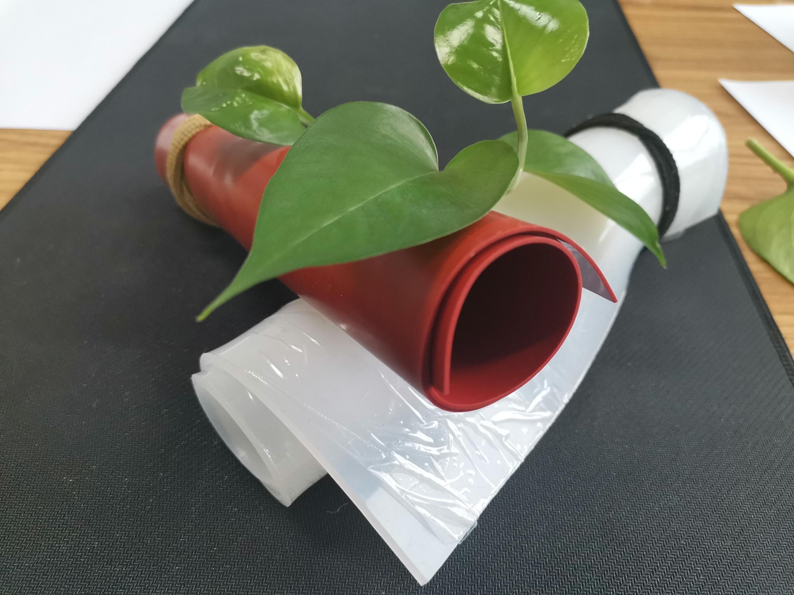 0.5MM 1MM Thick Food Medical Grade Transparent Red Silicone Rubber Sheets