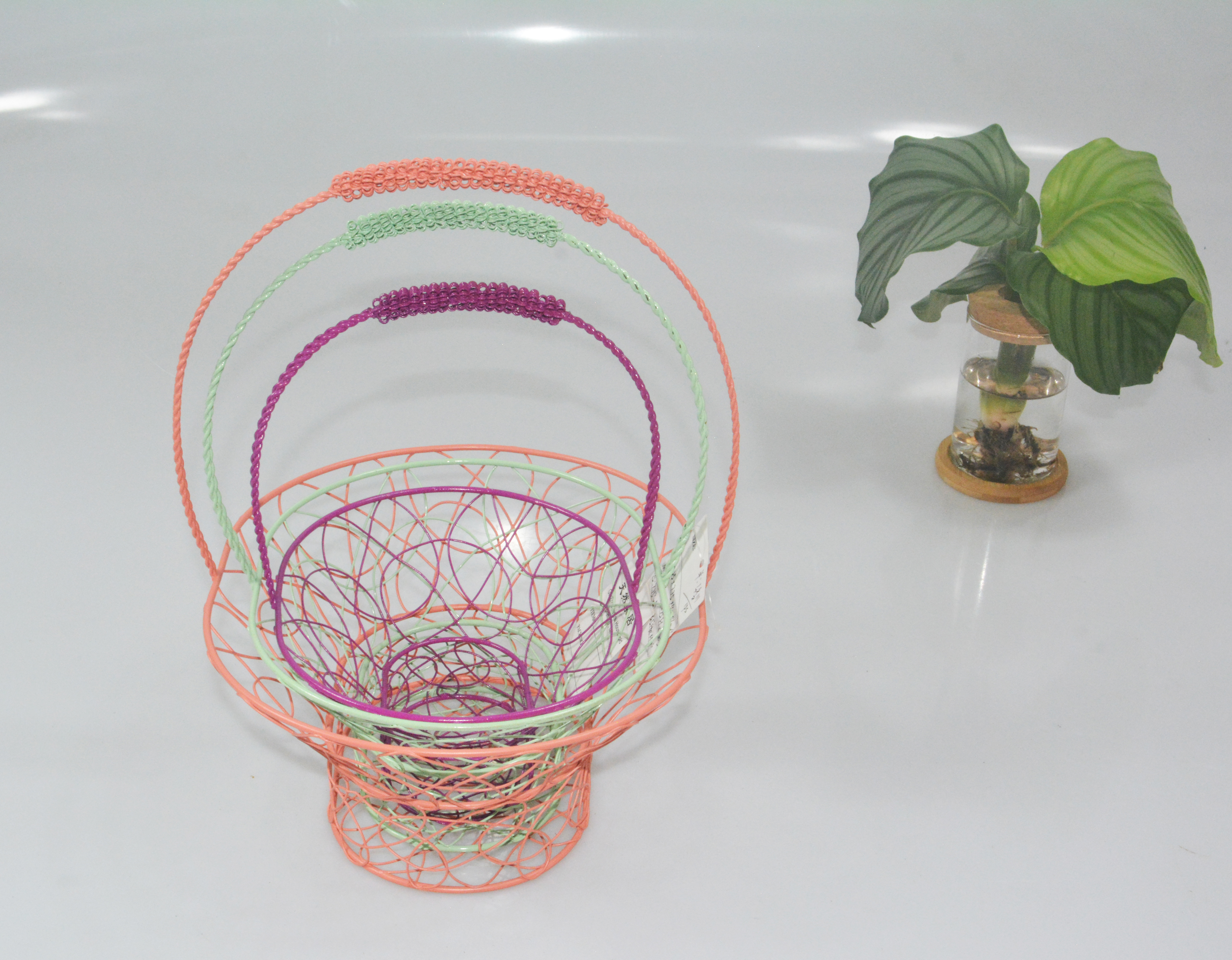 Easter colorful metal wire fruit gift storage basket set of 3