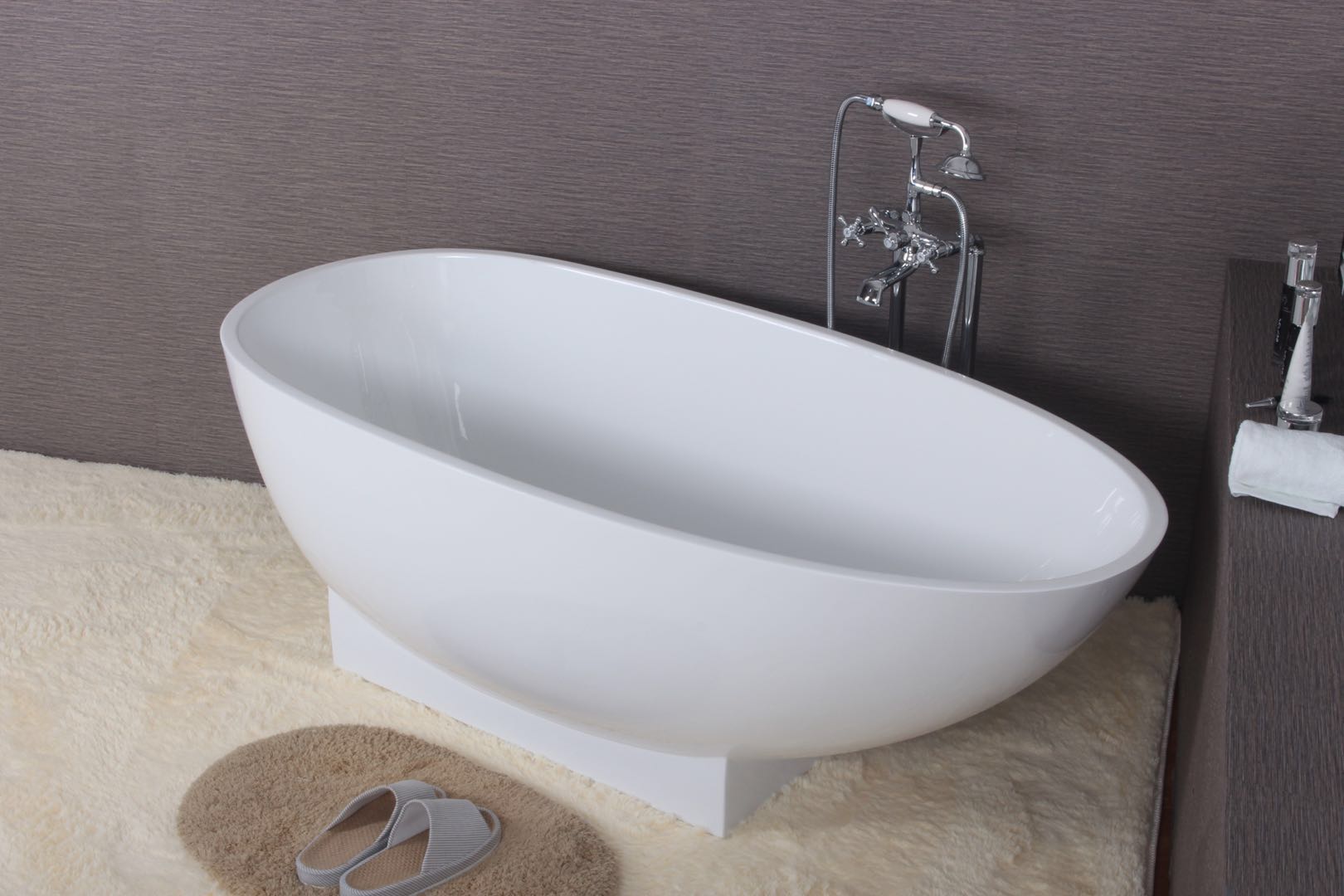 Free-standing bathtub-DM-806