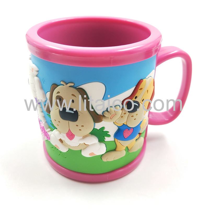 Customized cartoon mug