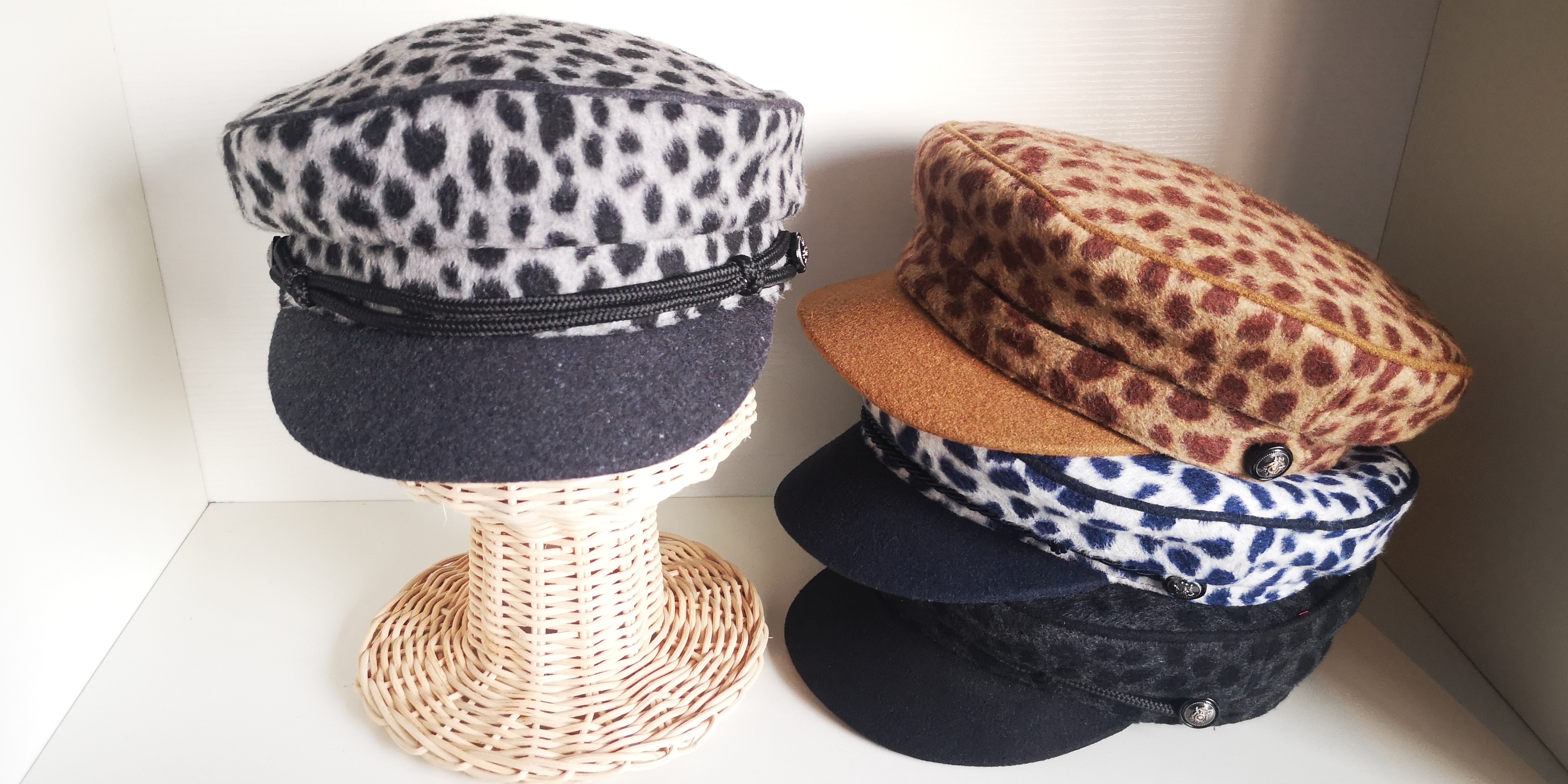 HAT