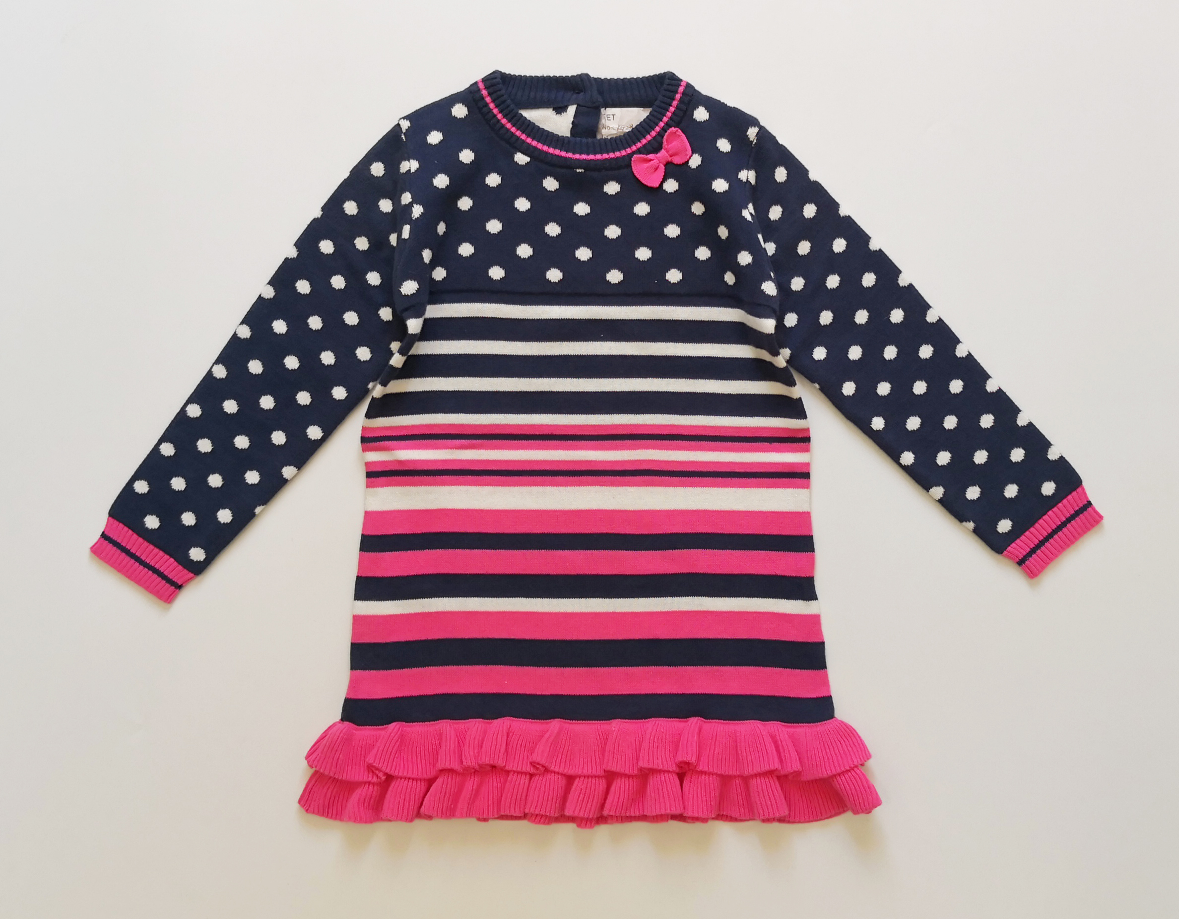 Girl's sweater