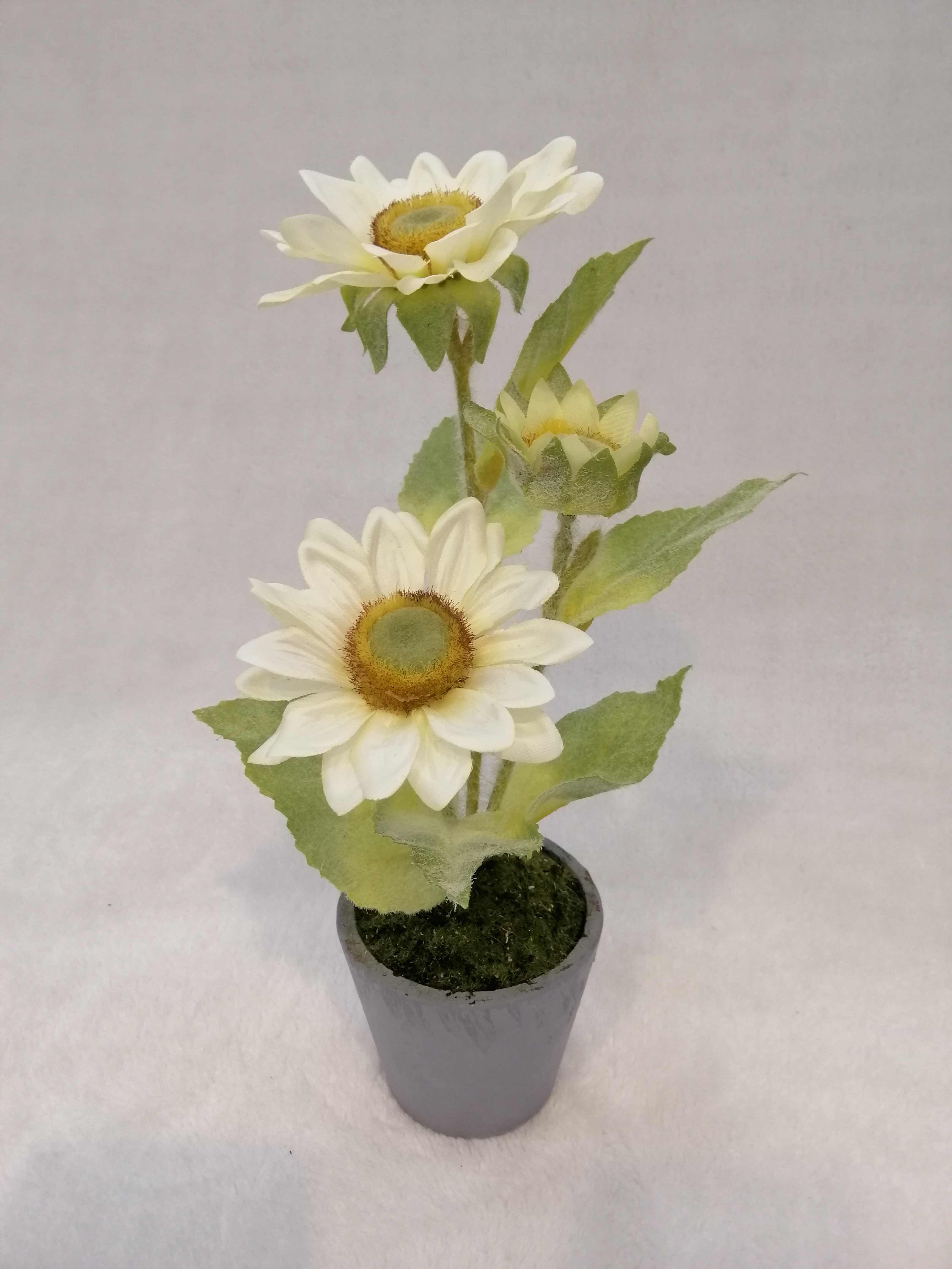 Potted Artificial Sunflowers