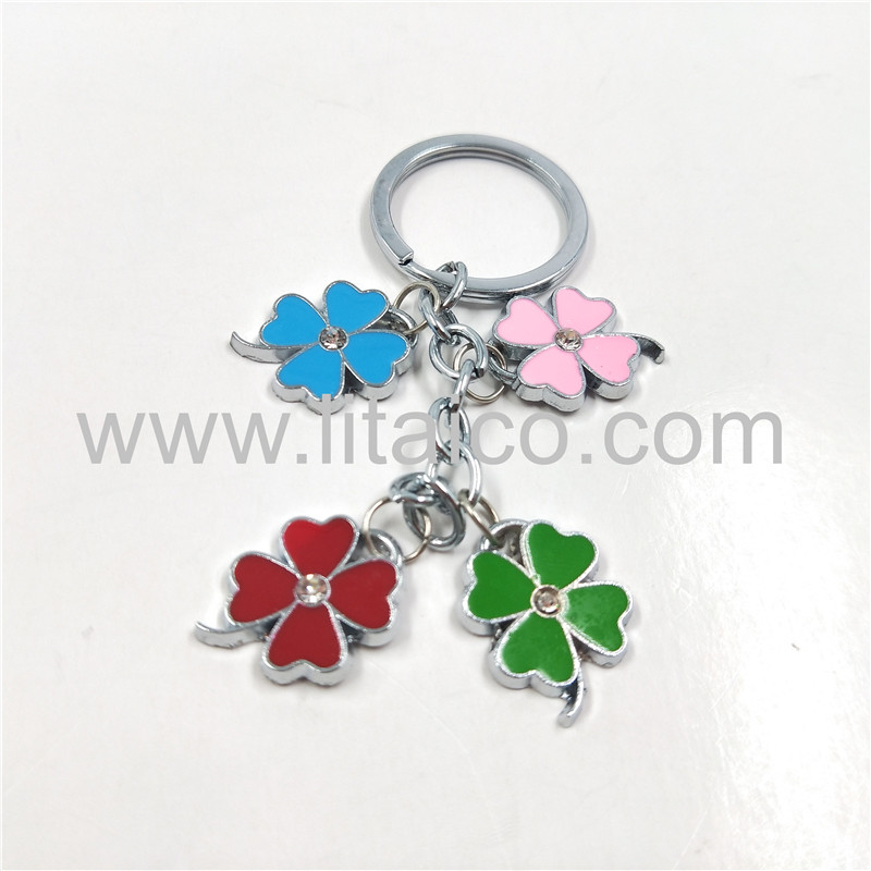 Four Leaf Clover metal keychain