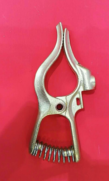 DH-000