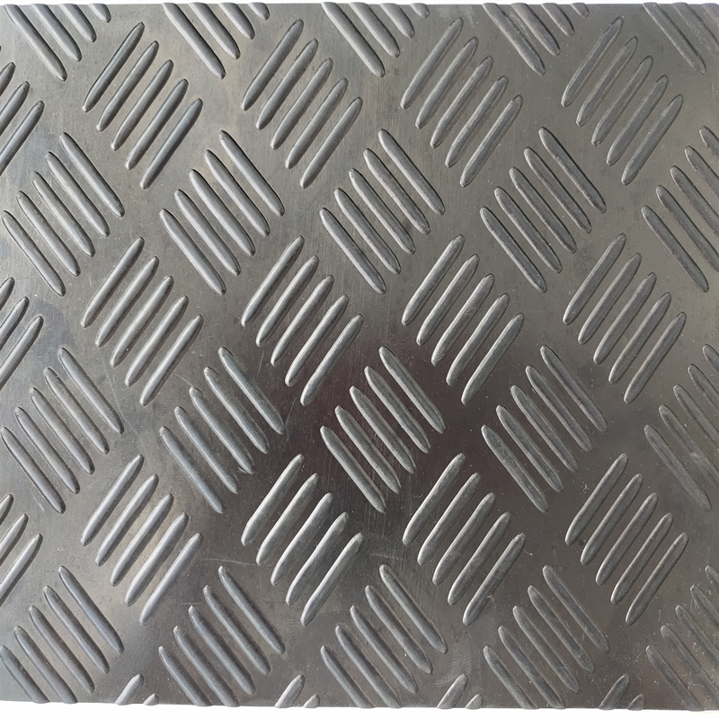 Five Bar Checker Rubber Sheet