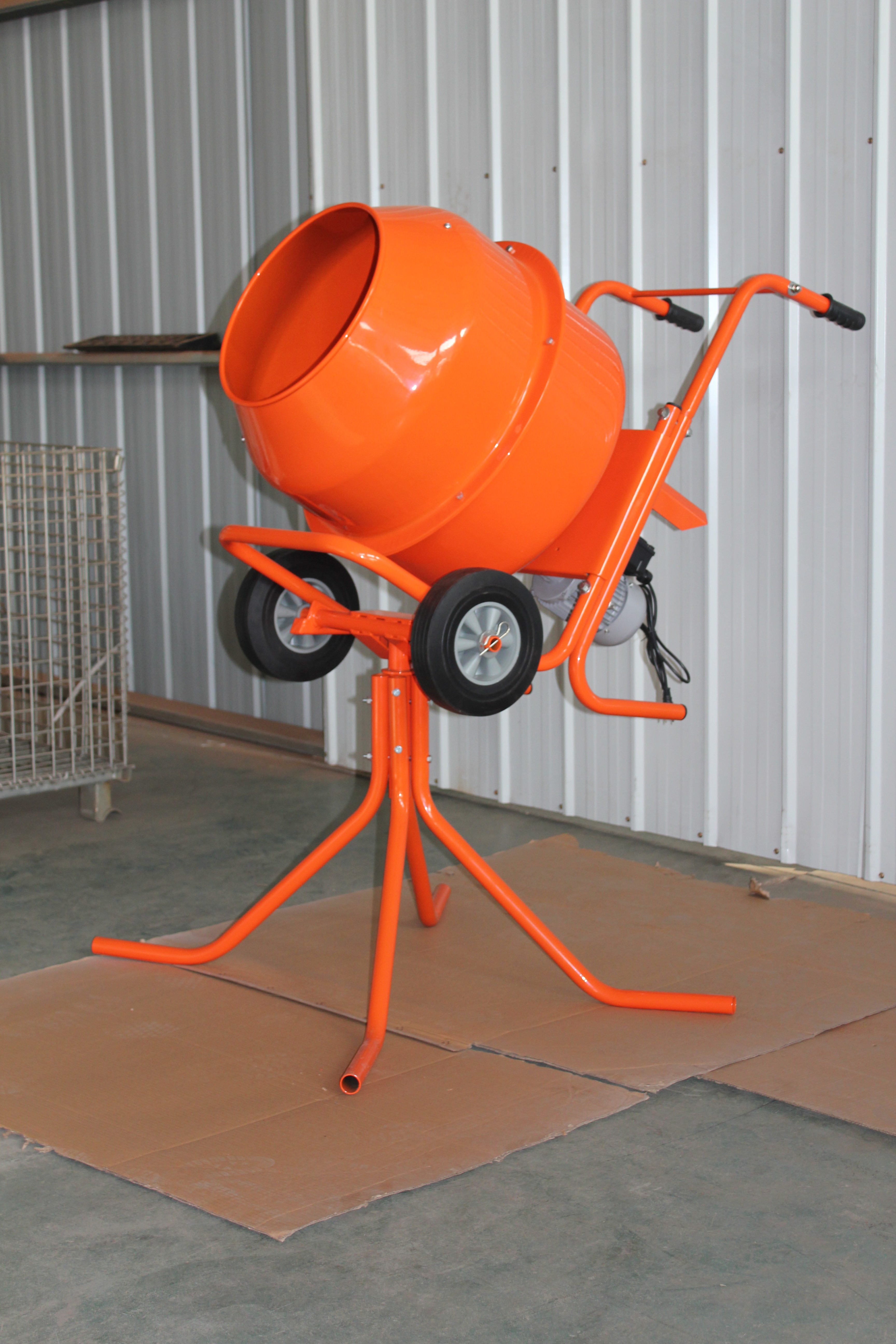 Concrete mixer