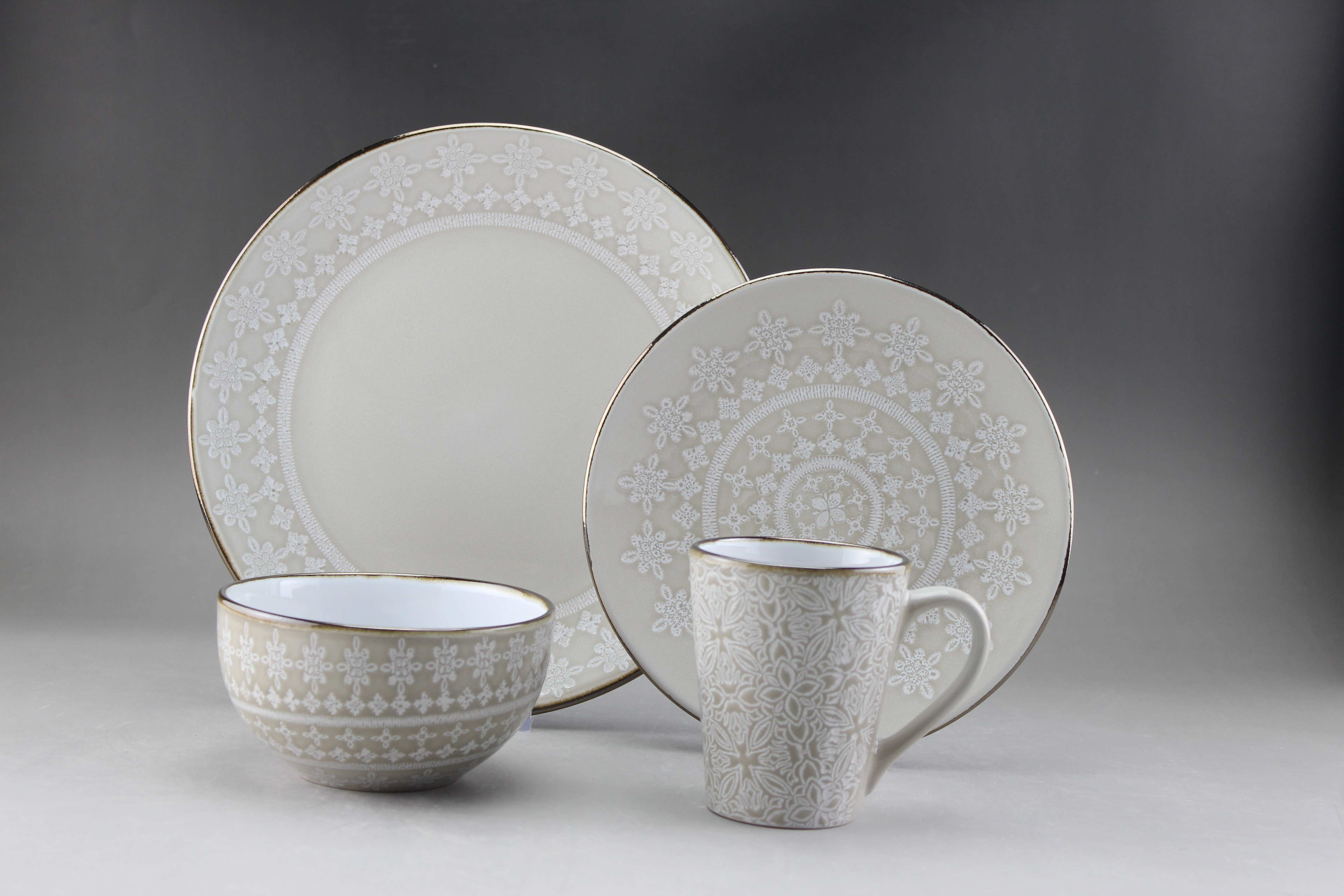 Stoneware Imprinting Dinner Set