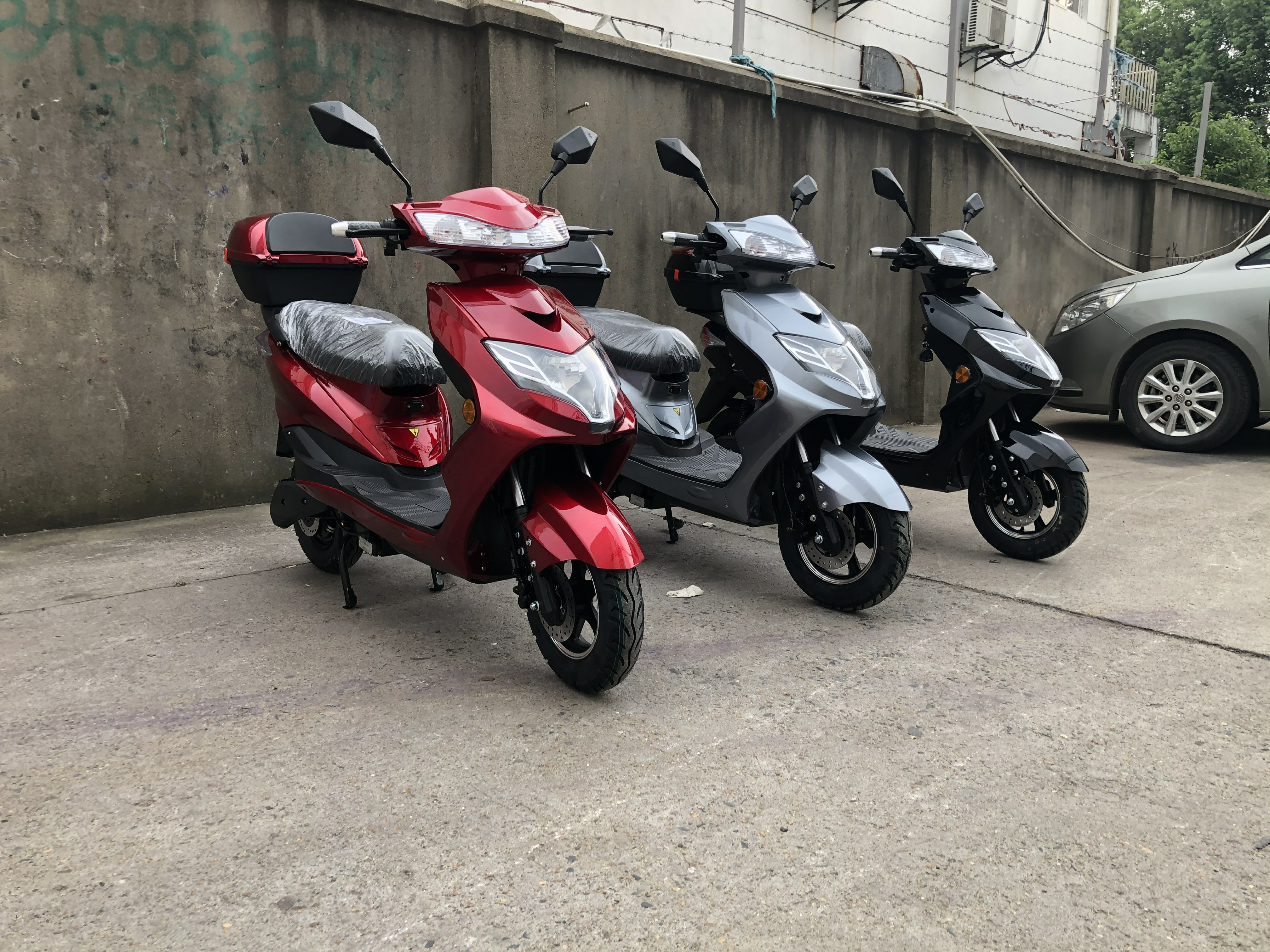2020 With Eec New Scooter 2000w Lead Acid Battery Lithium Battery Electric Scooter Named Eagle
