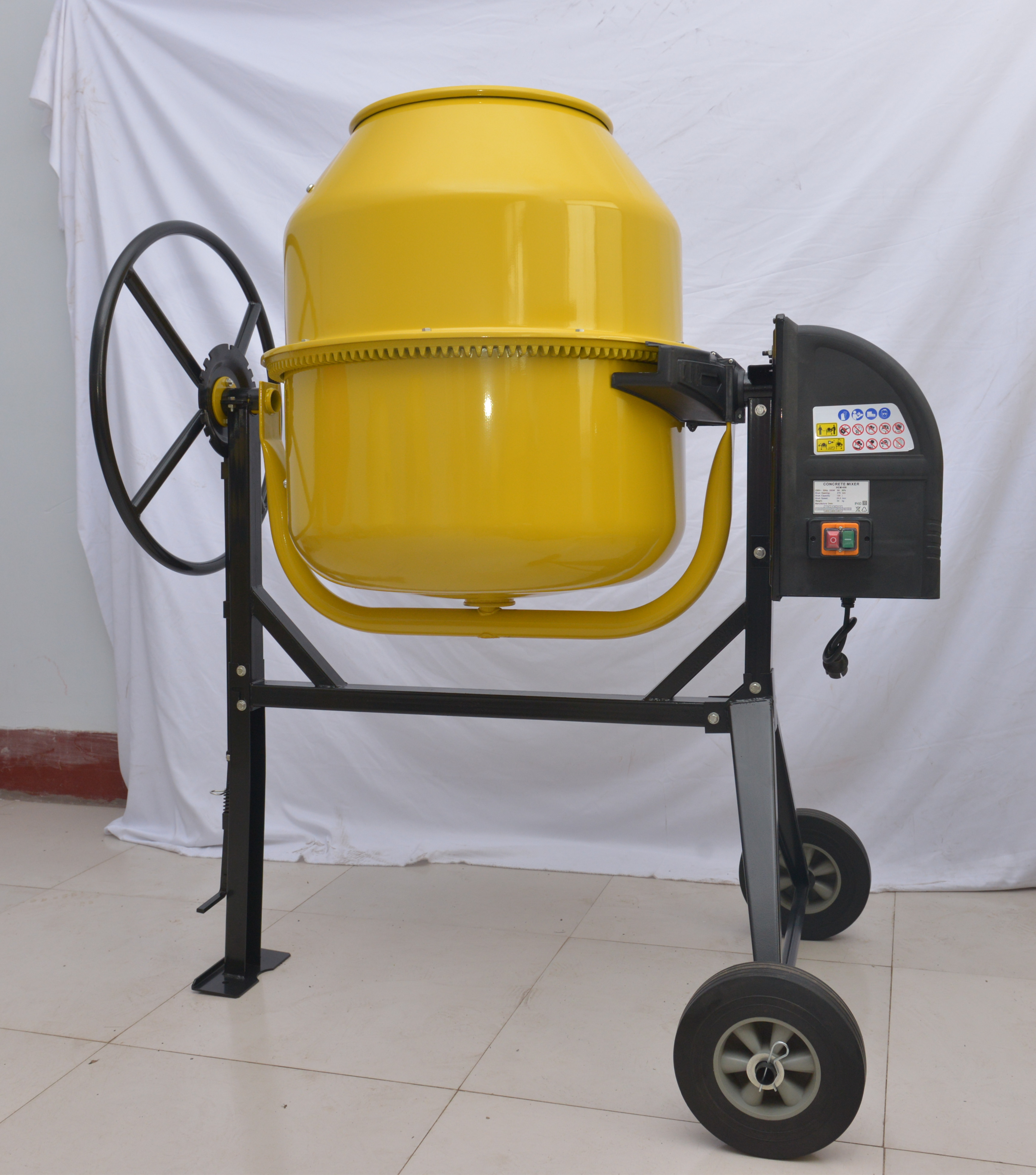 Concrete mixer