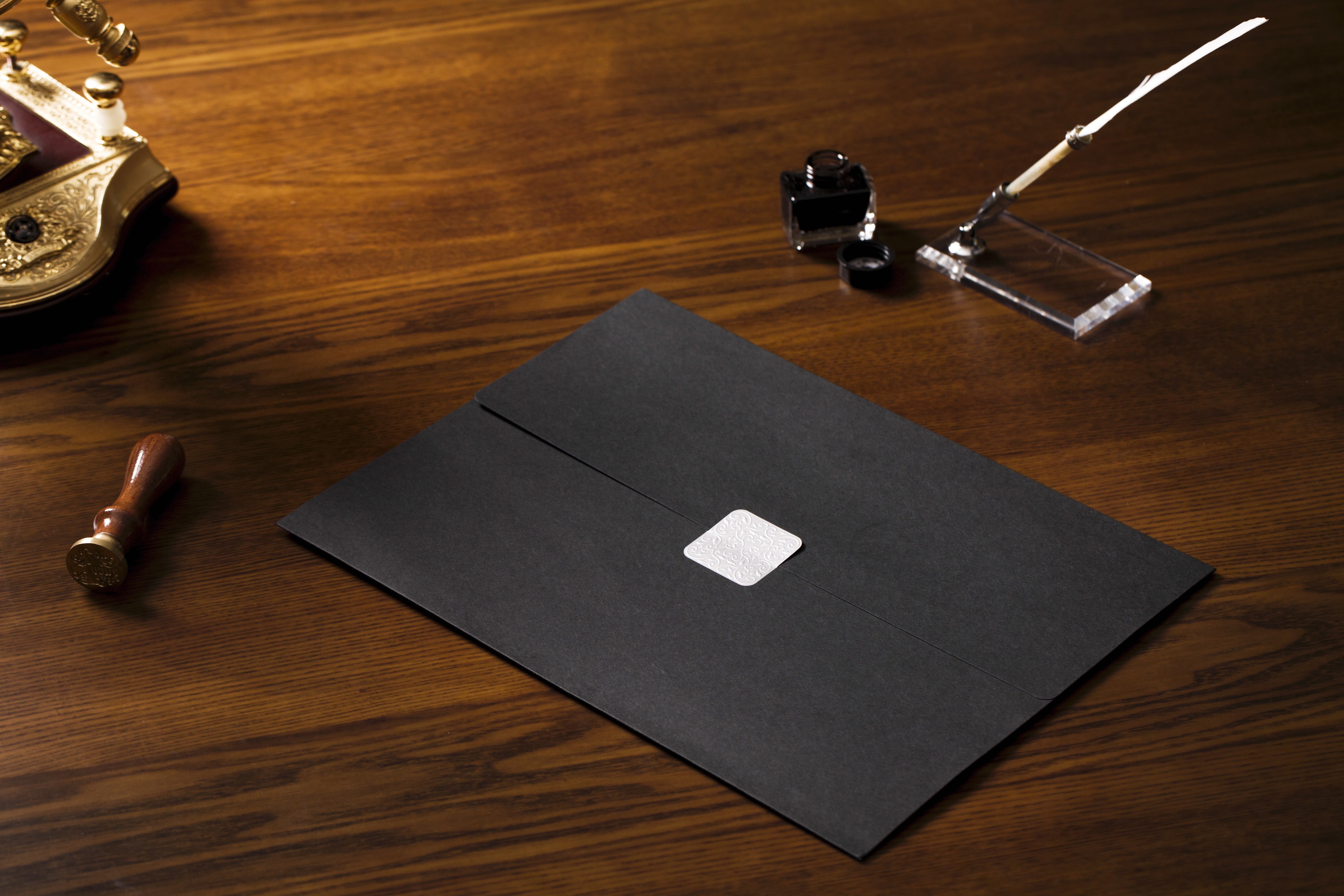 Trifolded Certificate Holders, Diploma and Document Cover with Silver Foil Border