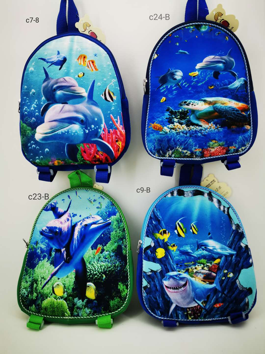 Kids' plush toy backpack