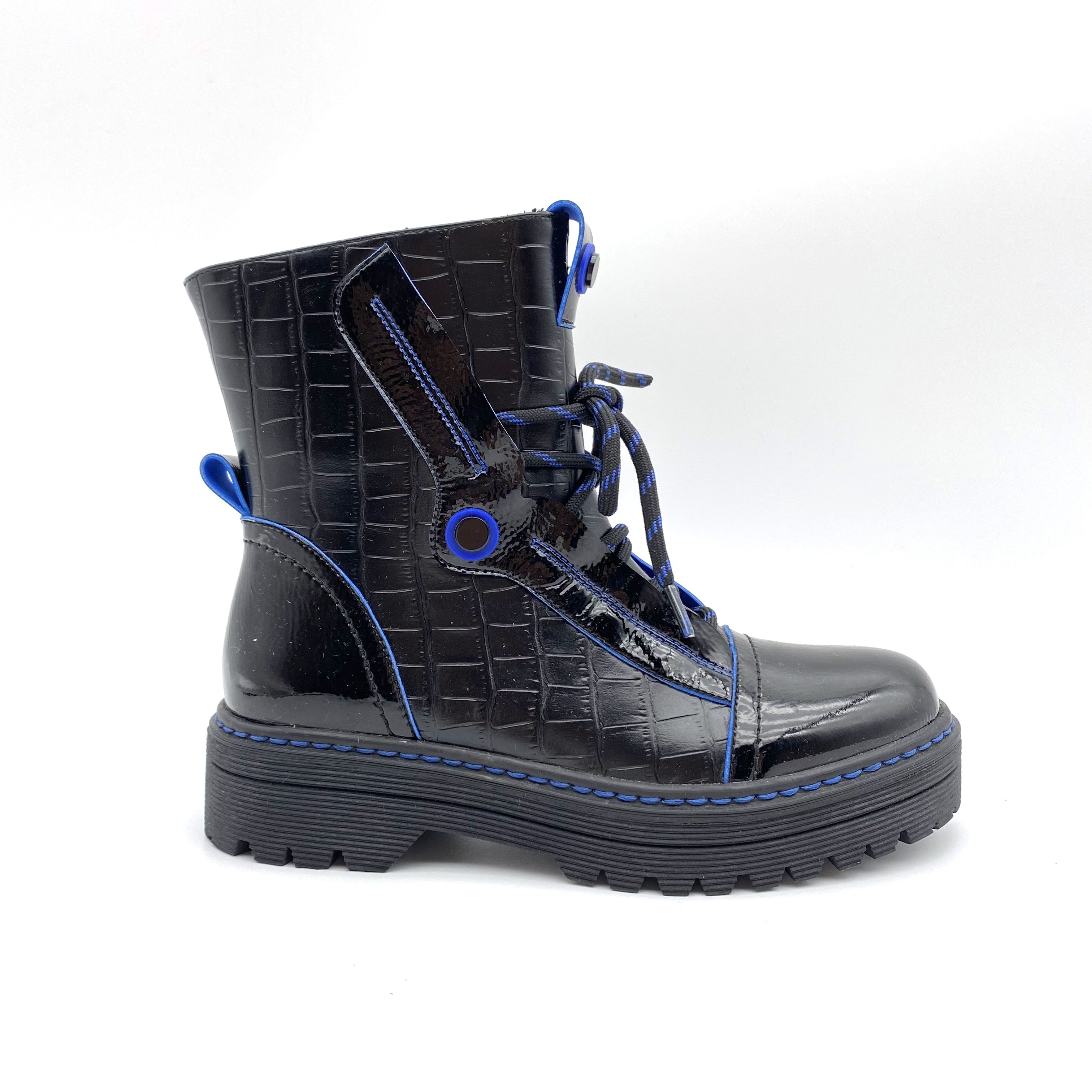 Winter 2020 new boys and girls thick soles waterproof outdoor lace-up side zipper middle tube black red Martin boots